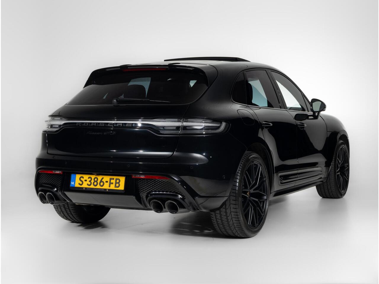 Porsche MACAN GTS