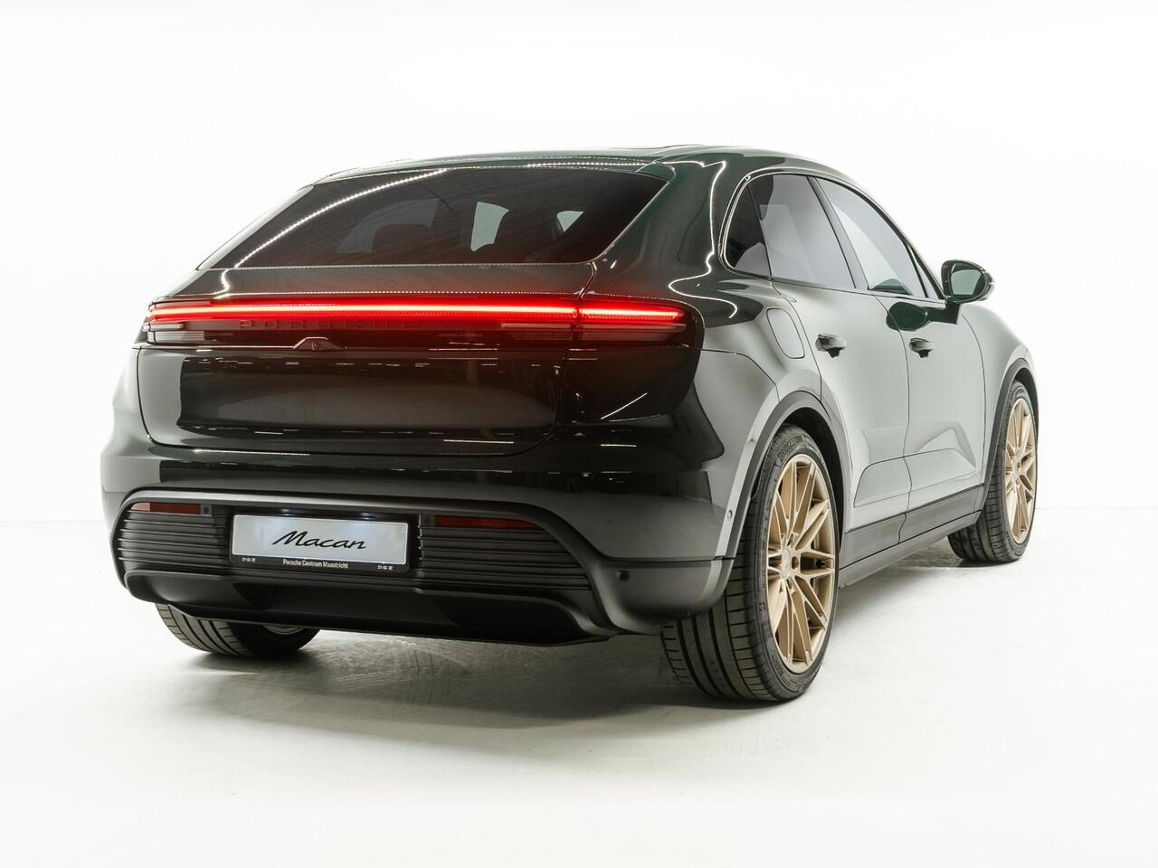 Porsche MACAN 100 kWh Porsche Macan
