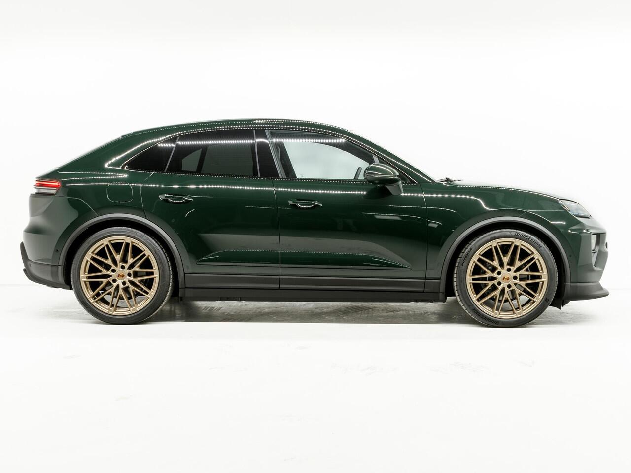 Porsche MACAN 100 kWh Porsche Macan