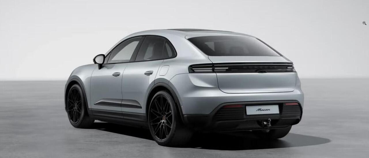 Porsche MACAN 4