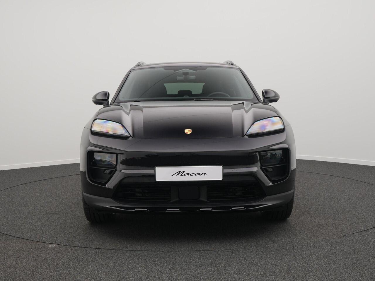 Porsche MACAN 4
