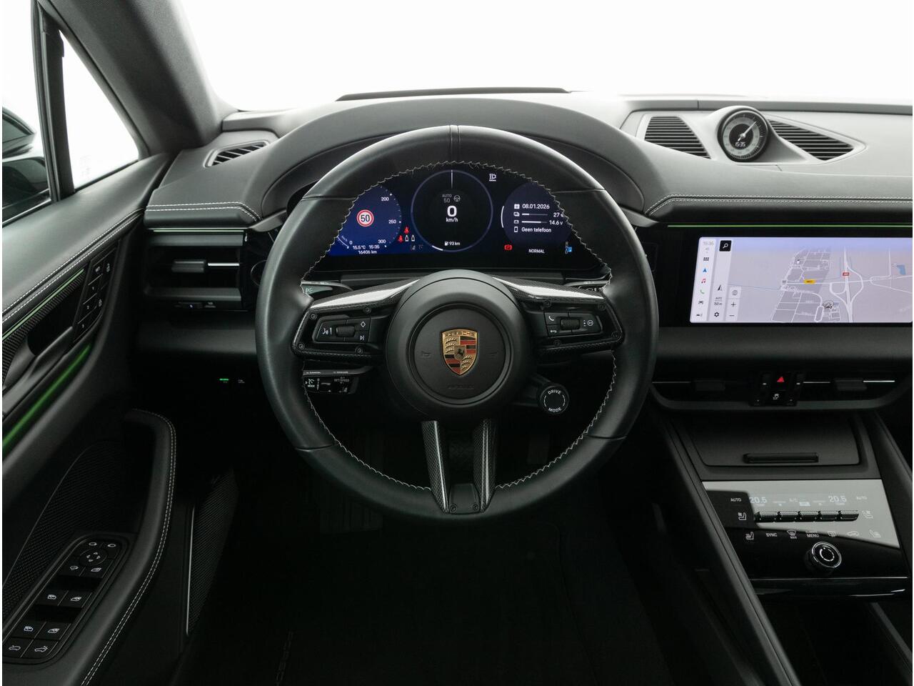 Porsche MACAN 4