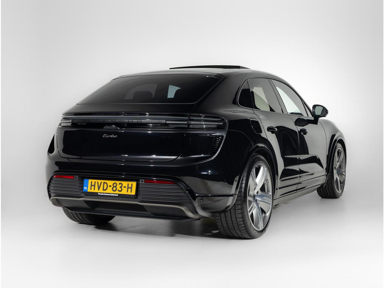 Porsche MACAN Turbo