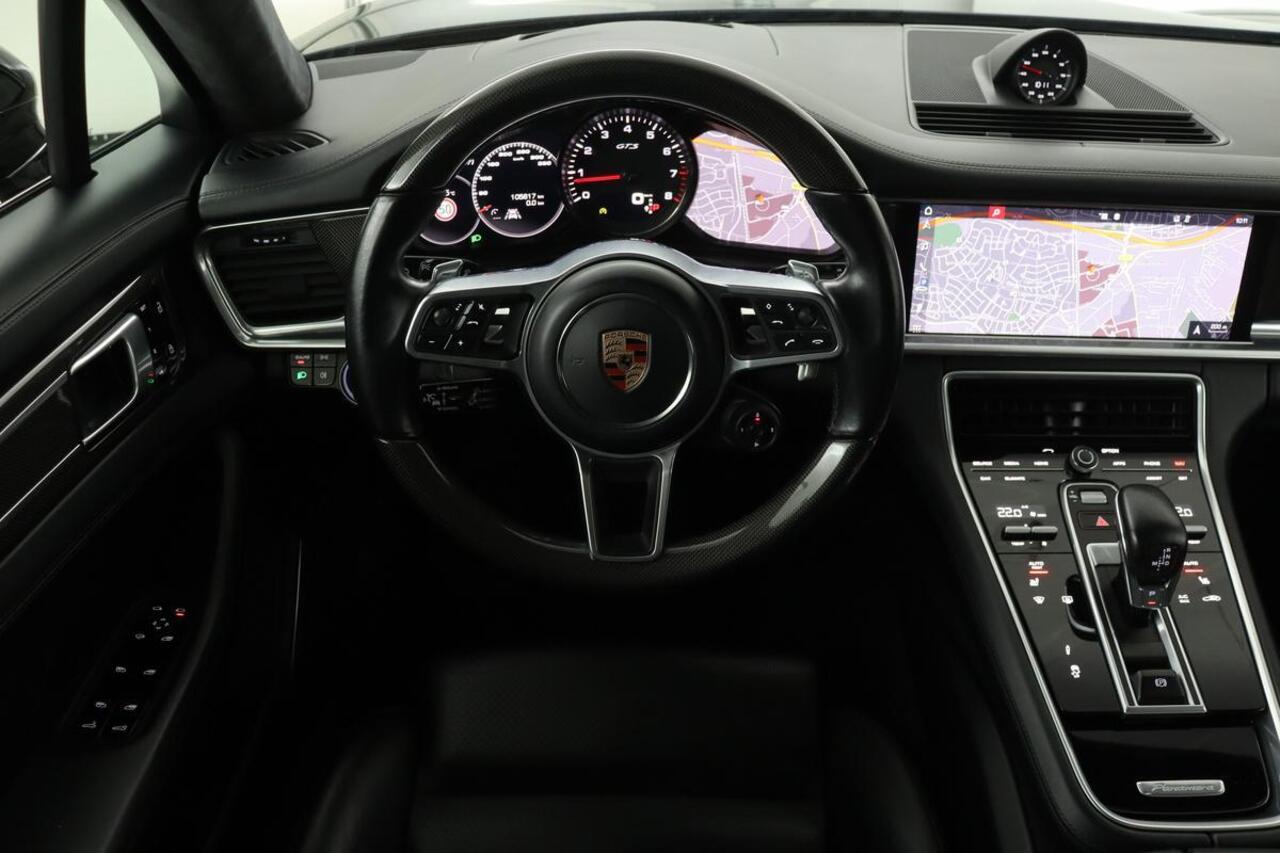 Porsche PANAMERA 4.0 GTS | Panoramadak | Head-Up | Adaptive cruise | Matrix LED | Carbon | Nachtzicht | Stoel & stuurverwarming | Camera | Leder | Sport Chrono | Navigatie | Luchtvering | Memory