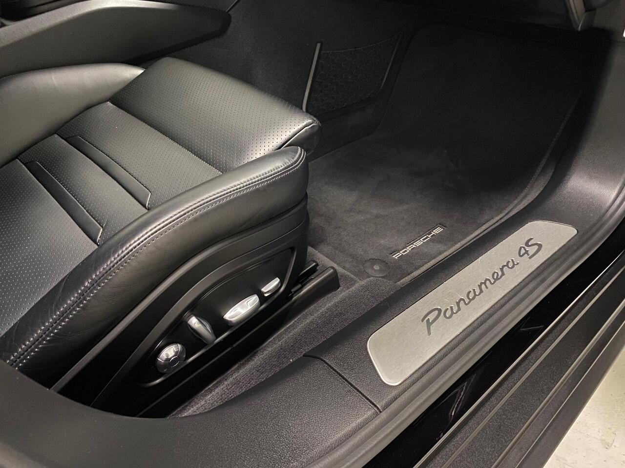 Porsche PANAMERA Sport Turismo 2.9 4S 440PK Pano-dak 4-W Besturing 21 Inch luchtvering keyless PASM Softclose Sport Chrono-pakket