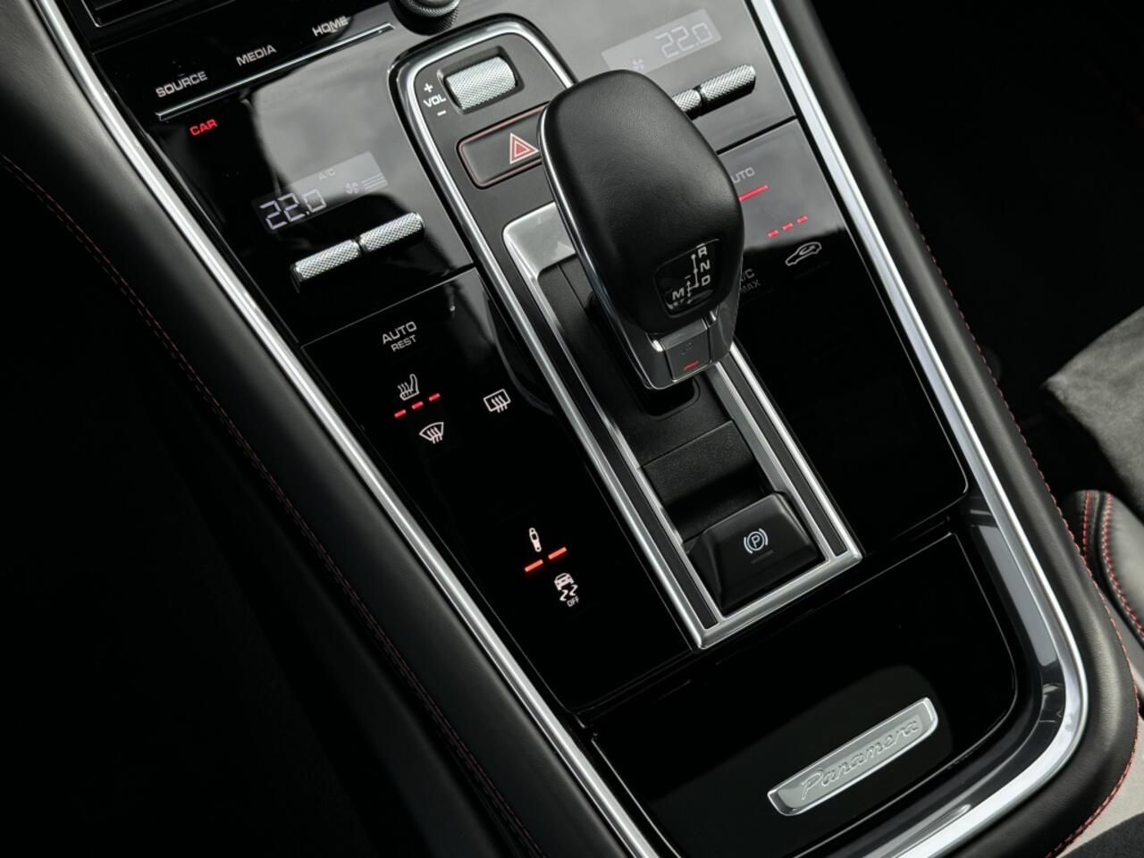 Porsche PANAMERA 4.0 GTS Pano Sport-chrono BOSE