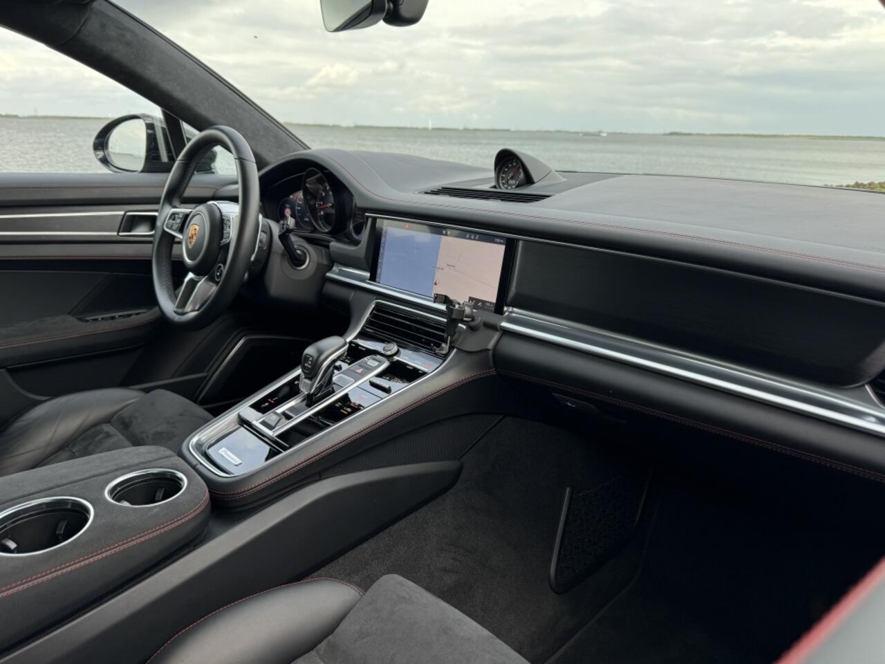 Porsche PANAMERA 4.0 GTS Pano Sport-chrono BOSE