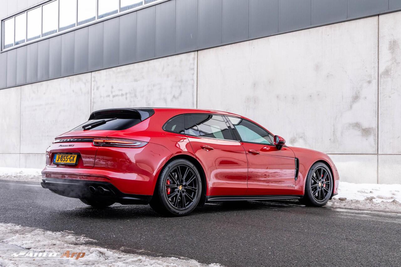 Porsche PANAMERA Sport Turismo 4.0 GTS