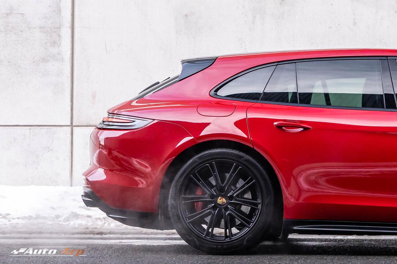 Porsche PANAMERA Sport Turismo 4.0 GTS