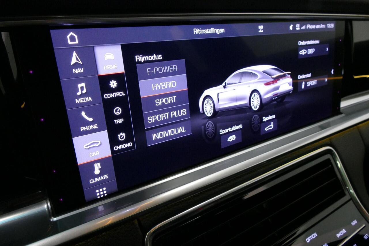 Porsche PANAMERA 2.9 4 E-Hybrid /Orig. Nederlands / Sport Design / Panoramadak / Sport uitlaat / Elektr. verstelbare voorstoelen (14-wegs) + memory / Luchtvering / Apple Carplay / Sport-Chrono / BOSE Surround Sound / Stoelverwarming / Ambienteverlichting / DAB+ / Stuurwie