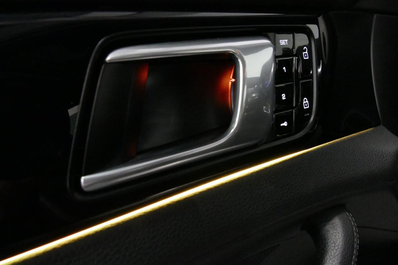 Porsche PANAMERA 2.9 4 E-Hybrid /Orig. Nederlands / Sport Design / Panoramadak / Sport uitlaat / Elektr. verstelbare voorstoelen (14-wegs) + memory / Luchtvering / Apple Carplay / Sport-Chrono / BOSE Surround Sound / Stoelverwarming / Ambienteverlichting / DAB+ / Stuurwie