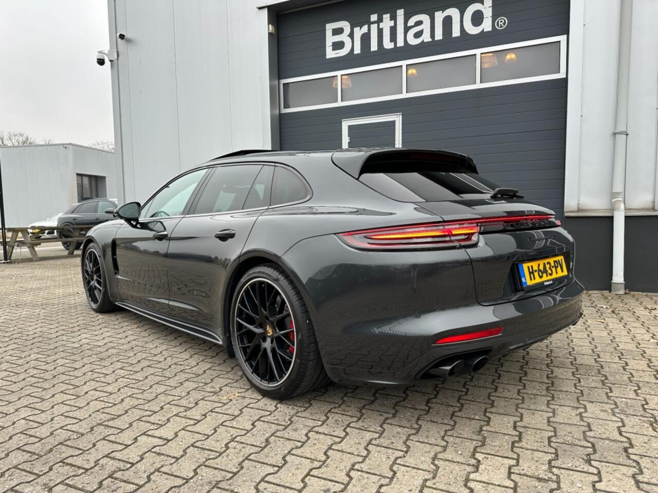 Porsche PANAMERA Sport Turismo 4.0 GTS bj2020 *BTW *Pano *Matrix *Luchtvering *Carbon