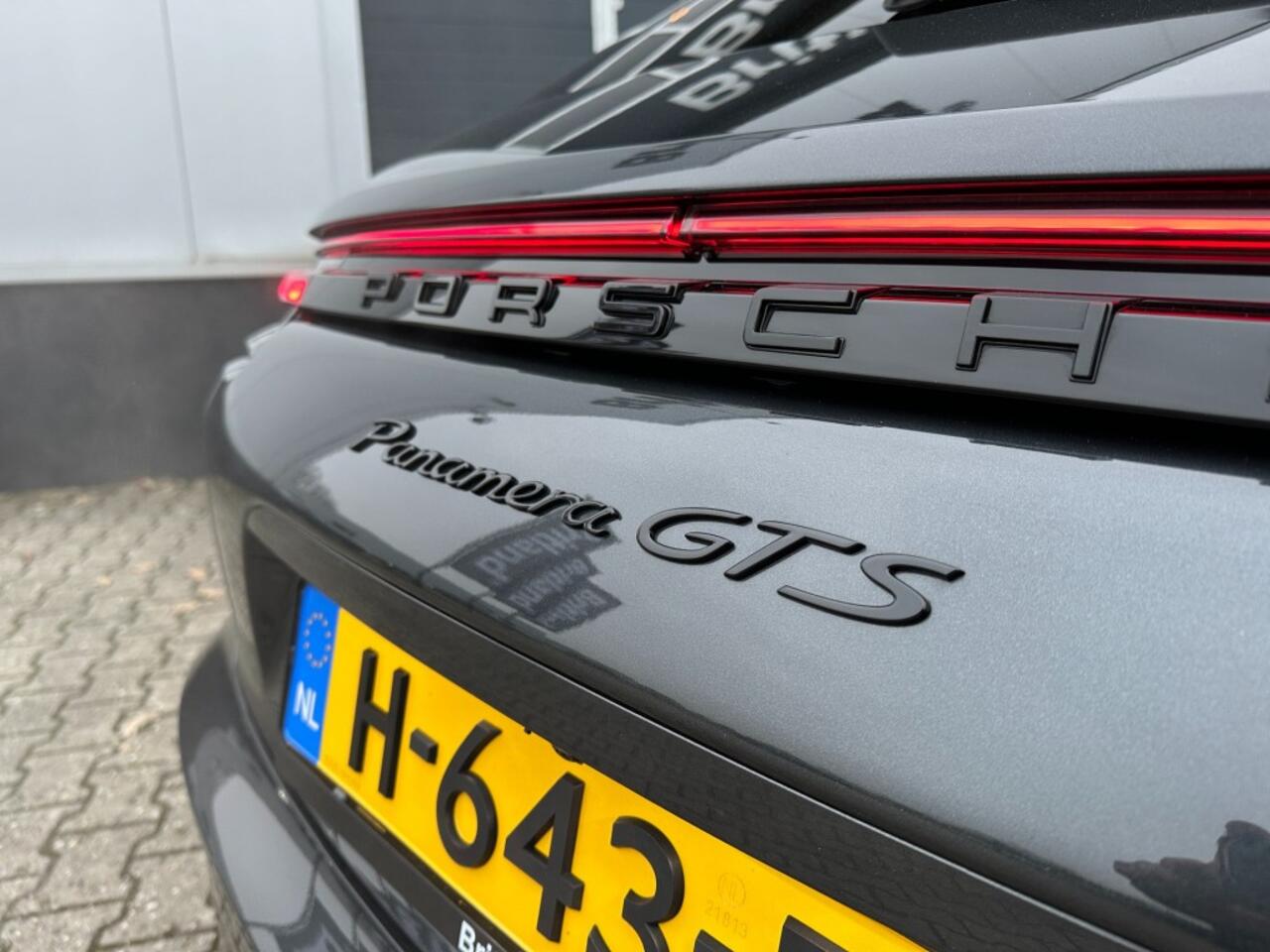Porsche PANAMERA Sport Turismo 4.0 GTS bj2020 *BTW *Pano *Matrix *Luchtvering *Carbon