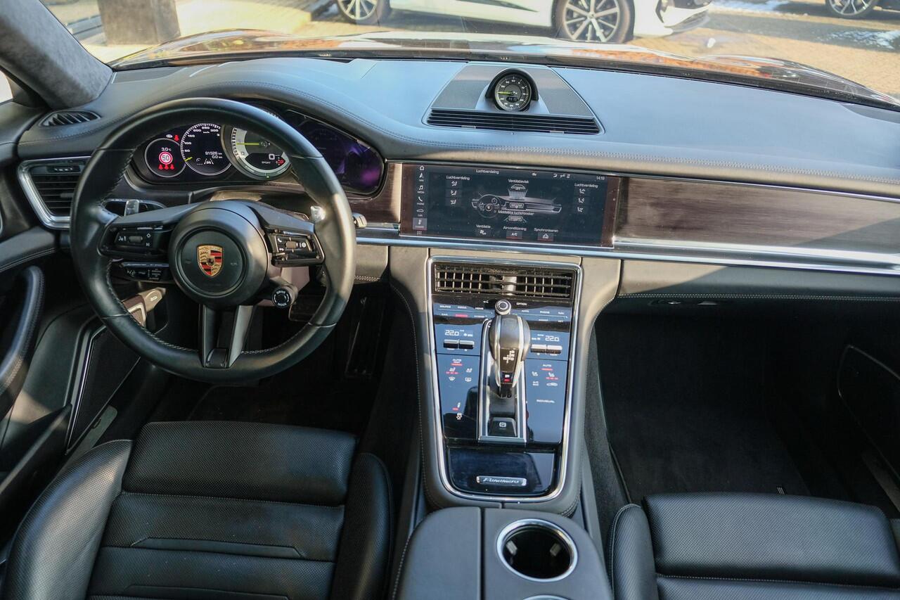 Porsche PANAMERA Sport Turismo 4.0 V8 Turbo S 700pk E-Hybrid Panoramadak Keramisch Luchtvering 4-wielsturing NLauto 1e eigenaar!