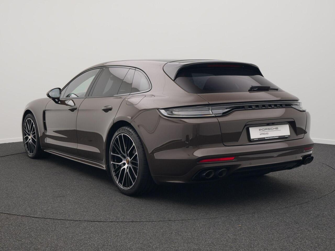 Porsche PANAMERA Sport Turismo 4 E-Hybrid Platinum Edition