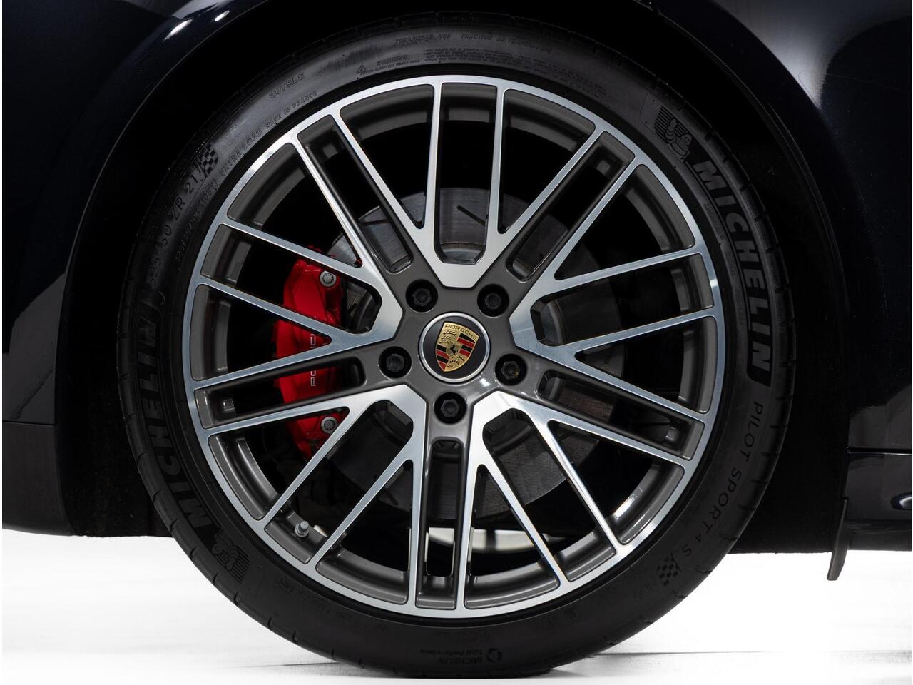 Porsche PANAMERA 4S E-Hybrid Sport Turismo