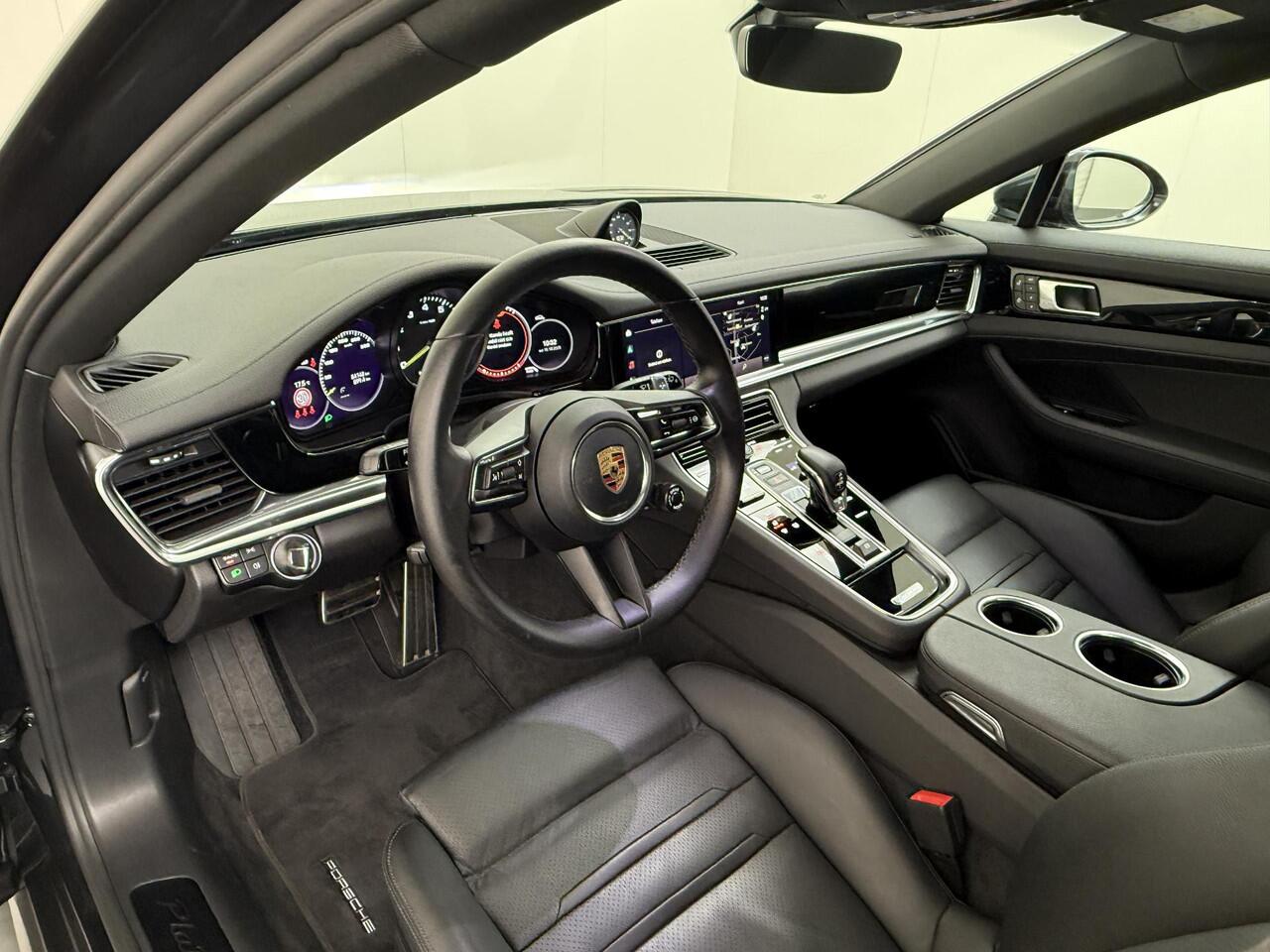 Porsche PANAMERA Sport Turismo 2.9 4 E-Hybrid Platinum Edition Massage Panoramadak Bose Softclose Luchtvering