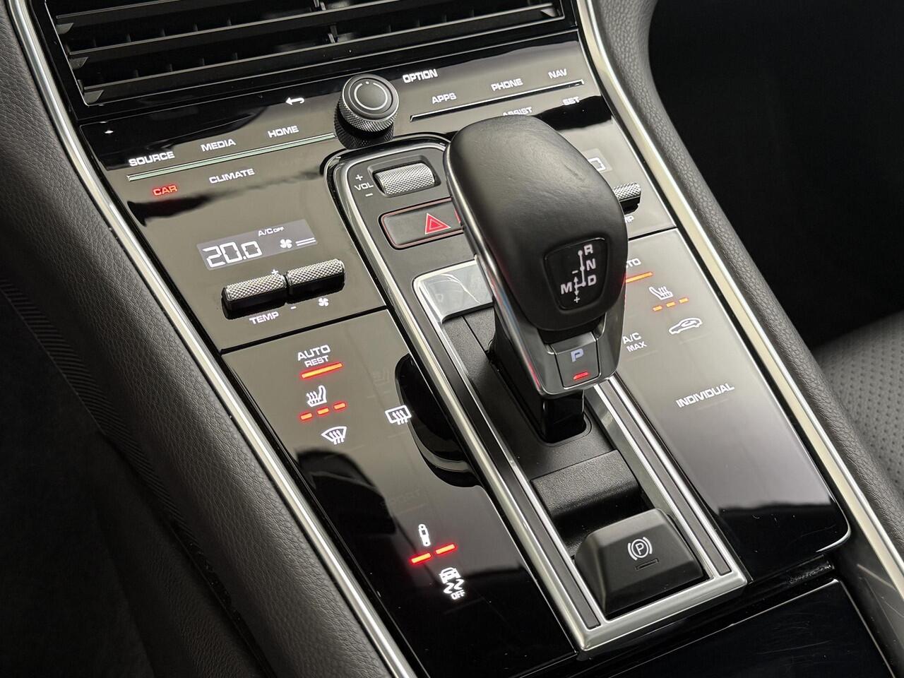 Porsche PANAMERA Sport Turismo 2.9 4 E-Hybrid Platinum Edition Massage | Panoramadak | Bose | Softclose | Luchtvering