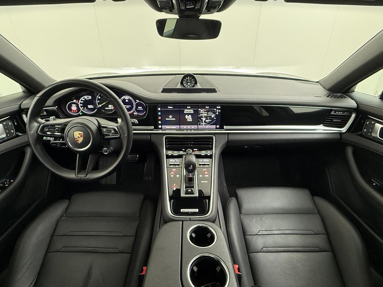 Porsche PANAMERA Sport Turismo 2.9 4 E-Hybrid Platinum Edition Massage | Panoramadak | Bose | Softclose | Luchtvering