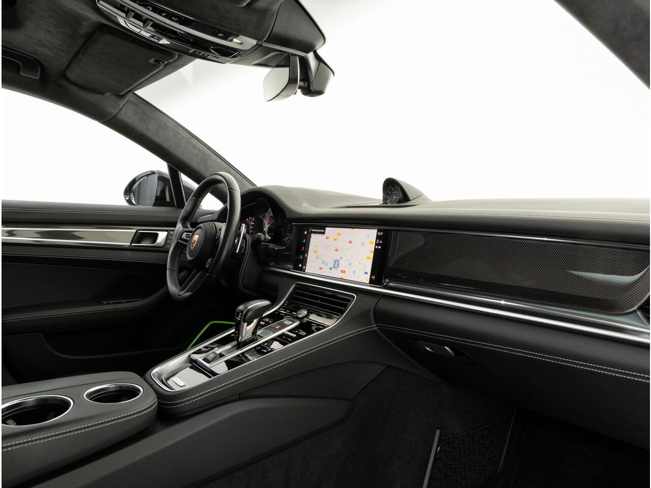 Porsche PANAMERA Turbo S E-Hybrid Sport Turismo