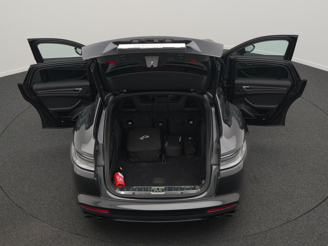 Porsche PANAMERA 4 E-Hybrid Platinum Edition