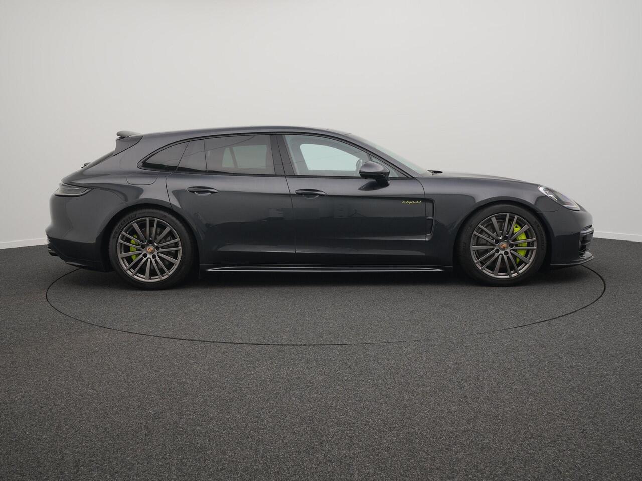 Porsche PANAMERA 4 E-Hybrid Platinum Edition