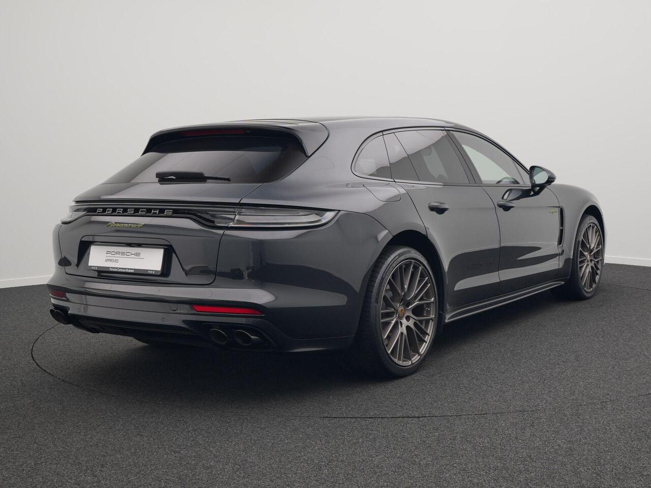 Porsche PANAMERA 4 E-Hybrid Sport Turismo Platinum Edition
