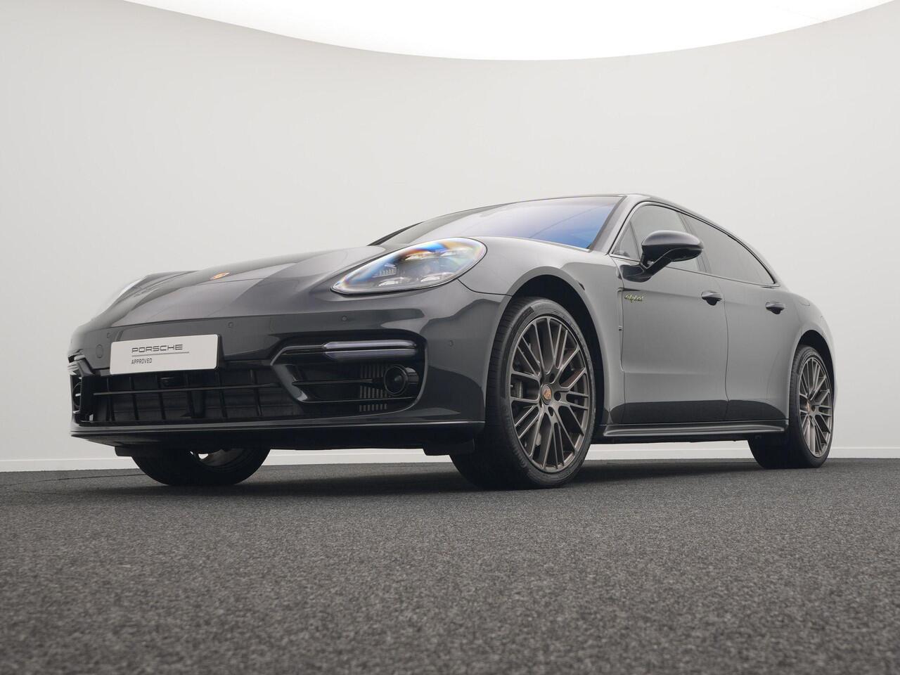 Porsche PANAMERA 4 E-Hybrid Sport Turismo Platinum Edition