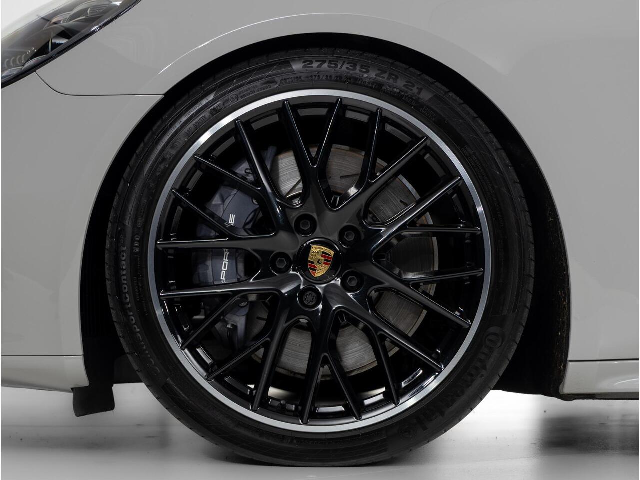 Porsche PANAMERA 4 E-Hybrid Sport Turismo Platinum Edition