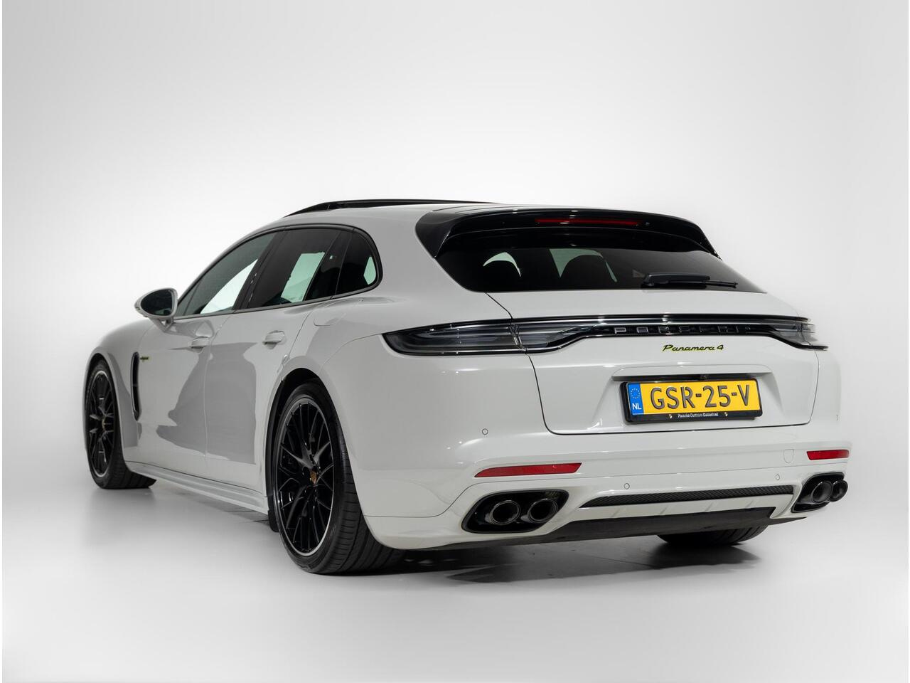 Porsche PANAMERA 4 E-Hybrid Sport Turismo Platinum Edition