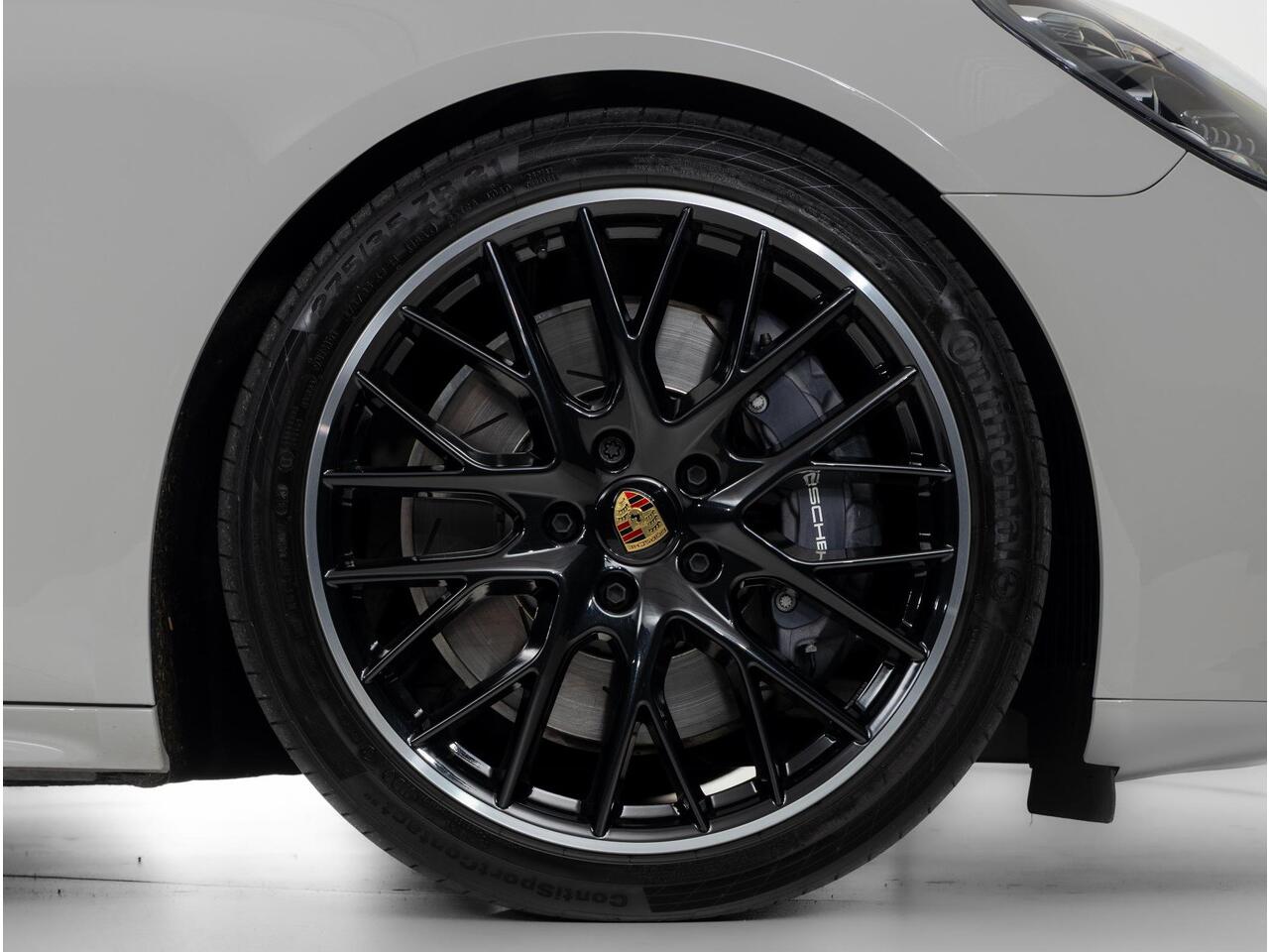 Porsche PANAMERA 4 E-Hybrid Sport Turismo Platinum Edition