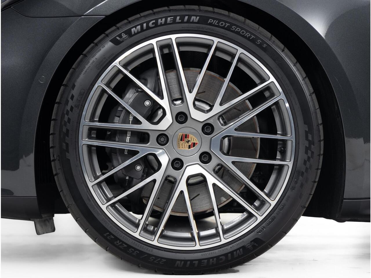 Porsche PANAMERA 4 E-Hybrid