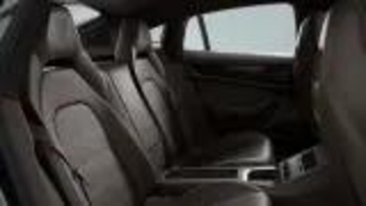 Porsche PANAMERA 4 E-Hybrid