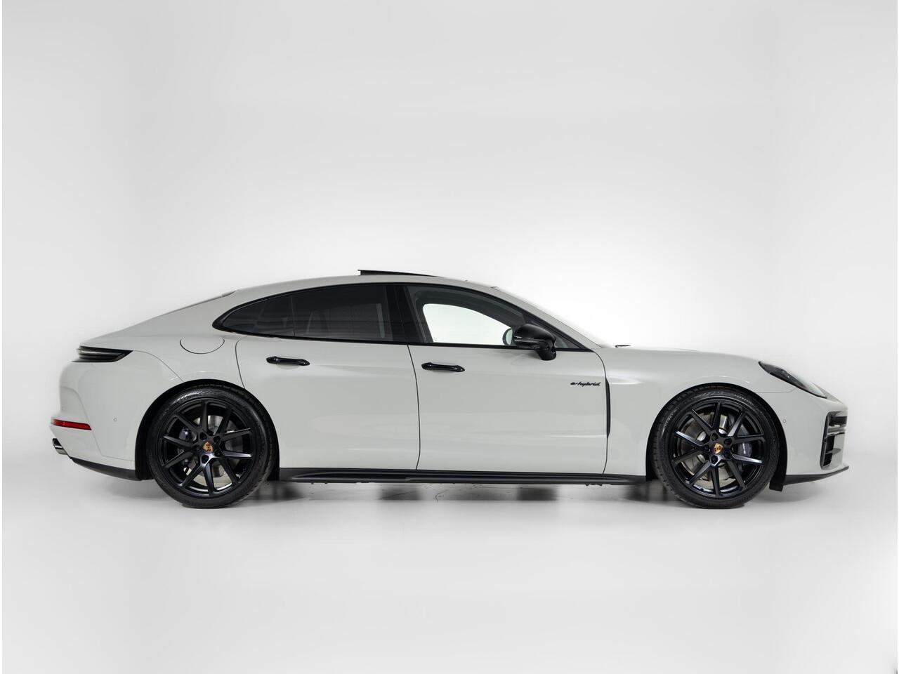 Porsche PANAMERA 4 E-Hybrid