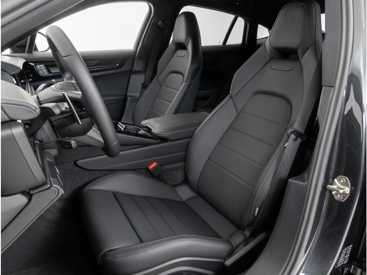 Porsche PANAMERA 4 E-Hybrid