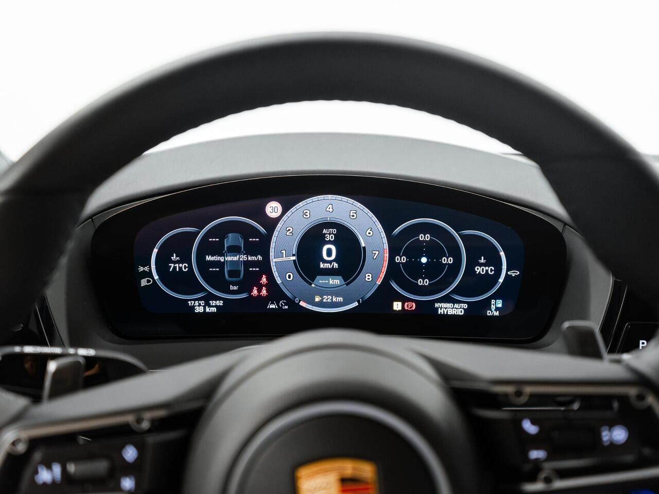 Porsche PANAMERA 4 E-Hybrid