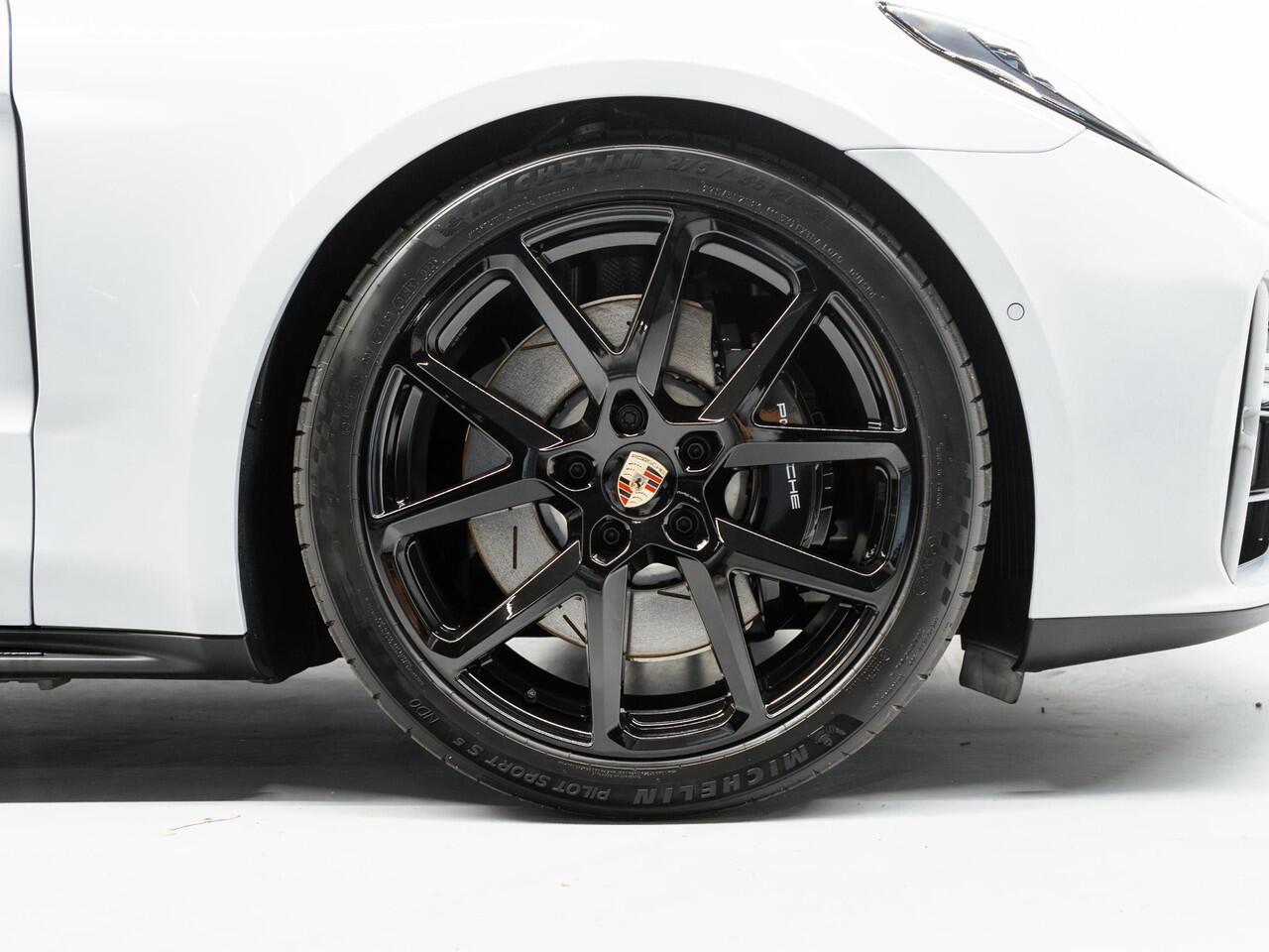 Porsche PANAMERA 4 E-Hybrid