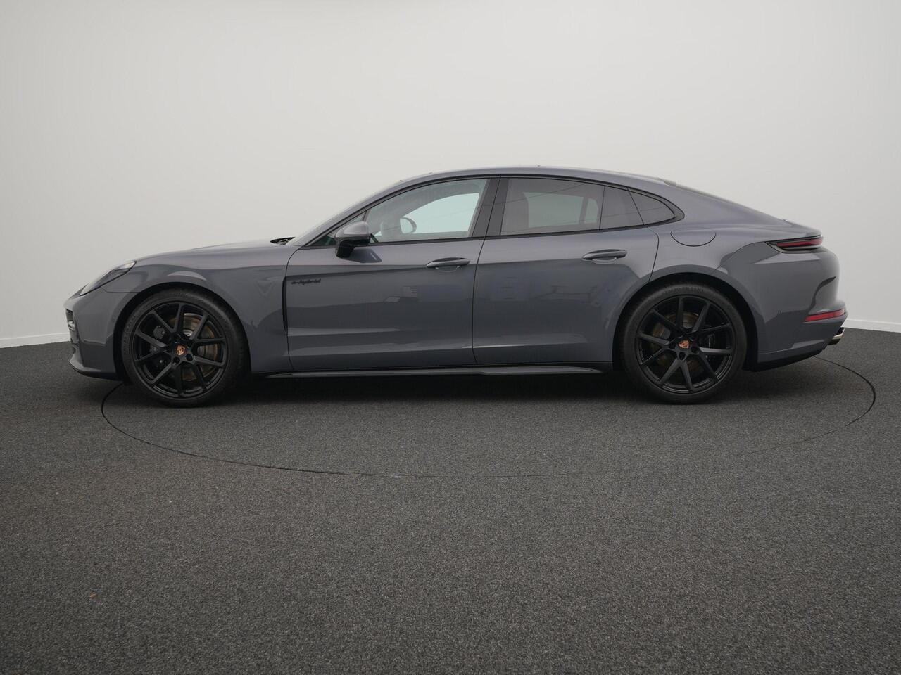 Porsche PANAMERA 4 E-Hybrid