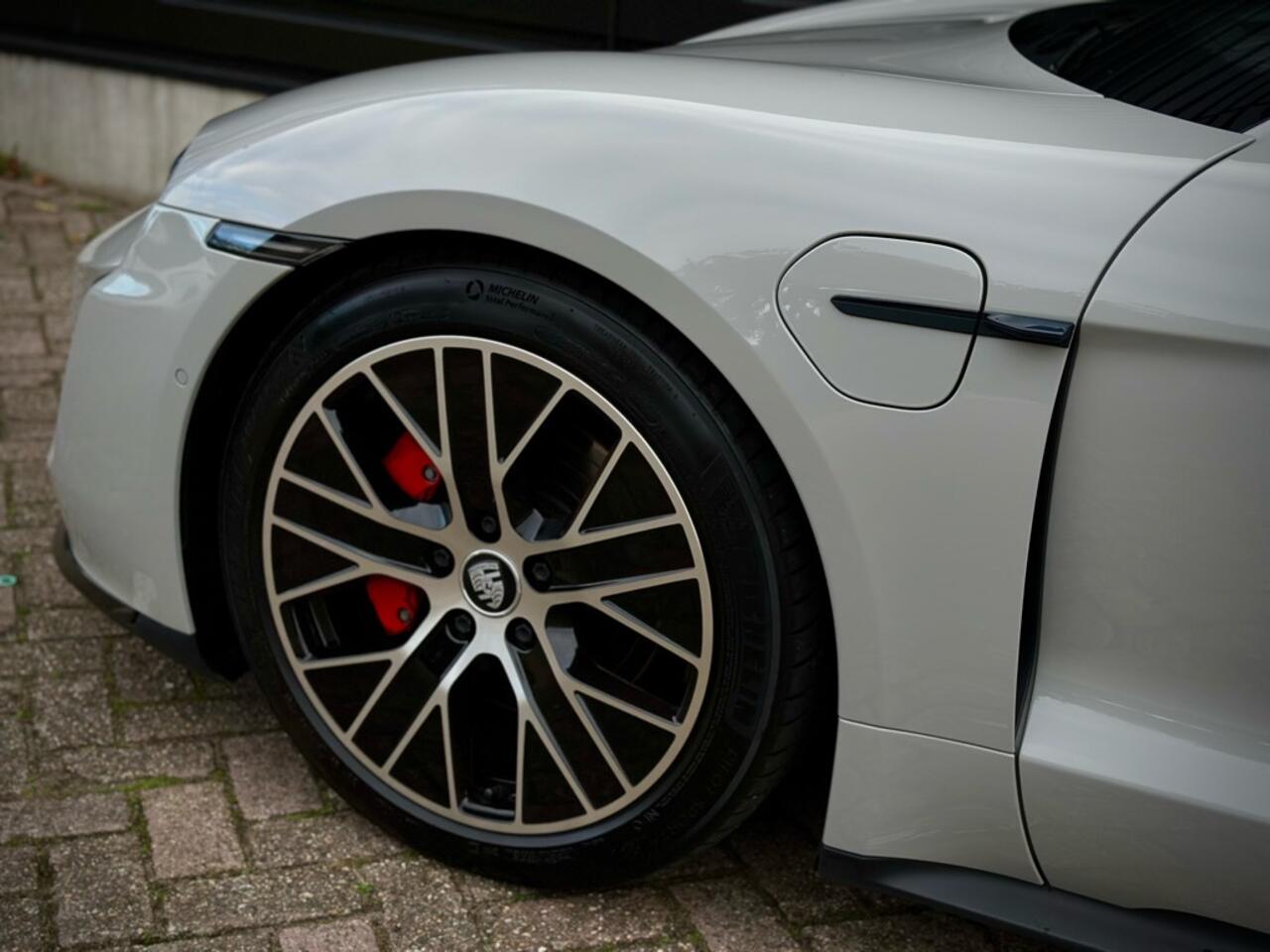 Porsche Taycan 4S Performance 84kWh PANO|CHRONO|KRIJT|DUALSCREEN