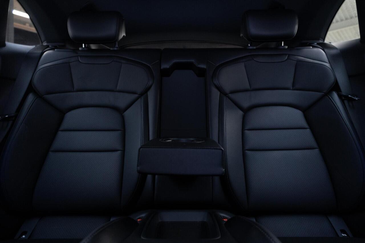 Porsche Taycan Cross Turismo 4 93 kWh