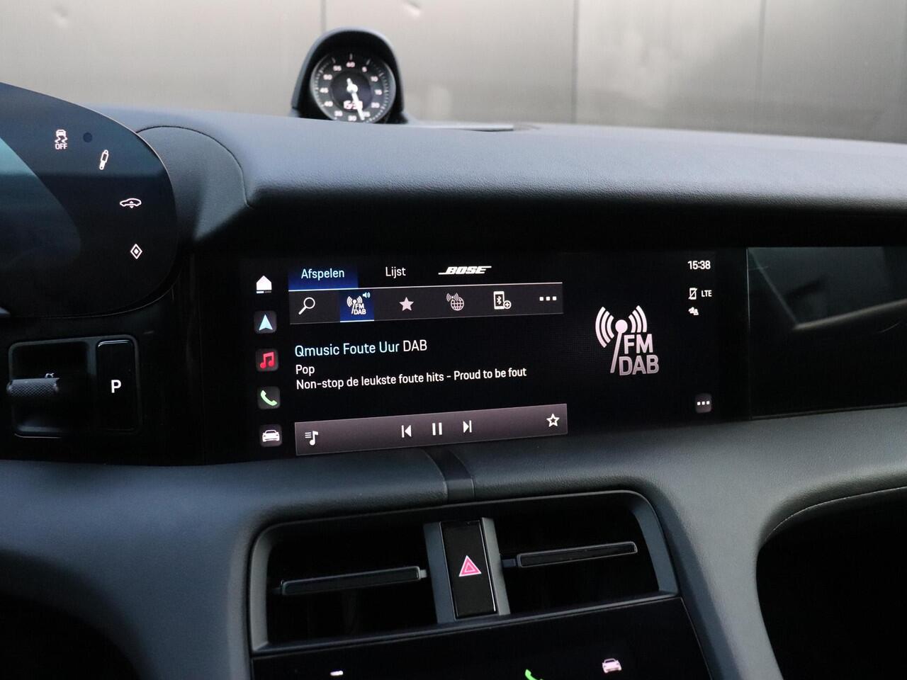 Porsche Taycan Sport Turismo 79 kWh | LEDER | SOH 92% | MEMORY | PANO-DAK | SPORTCHRONO | CAMERA | STOELVERW. |