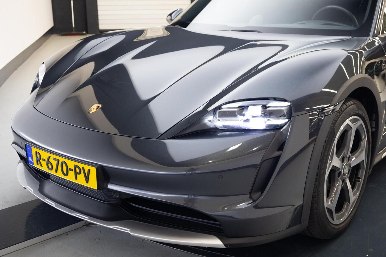 Porsche Taycan Cross Turismo 4 93 kWh