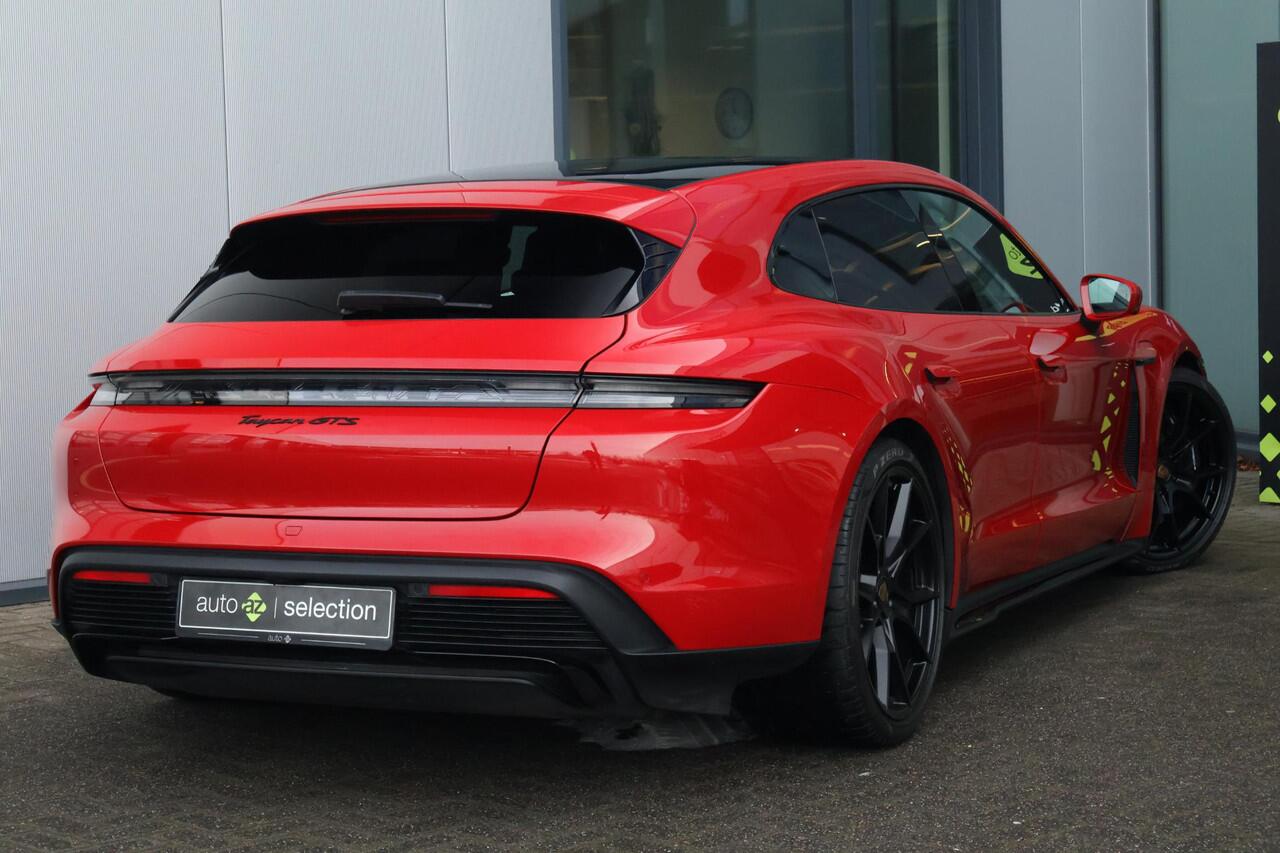 Porsche Taycan Sport Turismo GTS 93 kWh /SoH 92,8% / Sport Chrono / Pano / Bose / Luchtvering