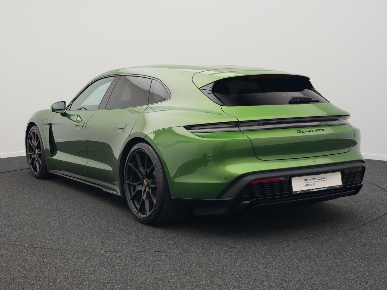 Porsche Taycan Sport Turismo GTS