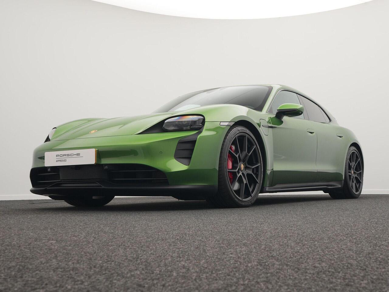 Porsche Taycan Sport Turismo GTS