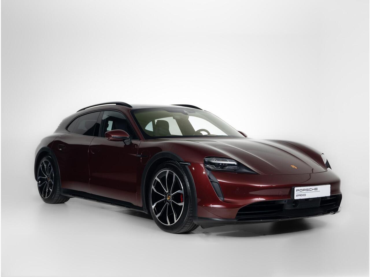 Porsche Taycan 4S Cross Turismo