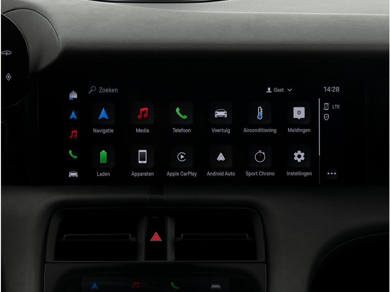 Porsche Taycan 4 Cross Turismo