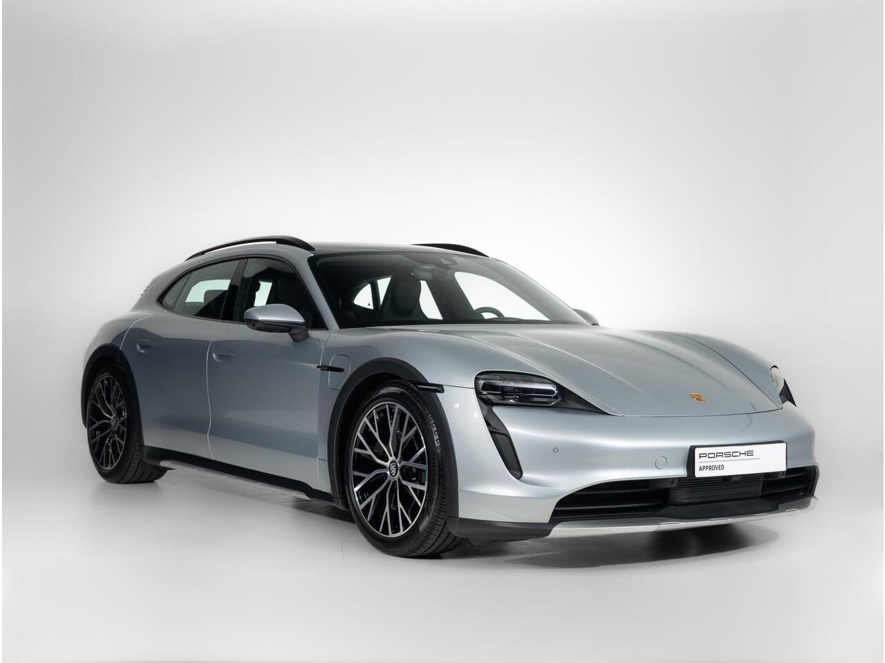 Porsche Taycan 4 Cross Turismo