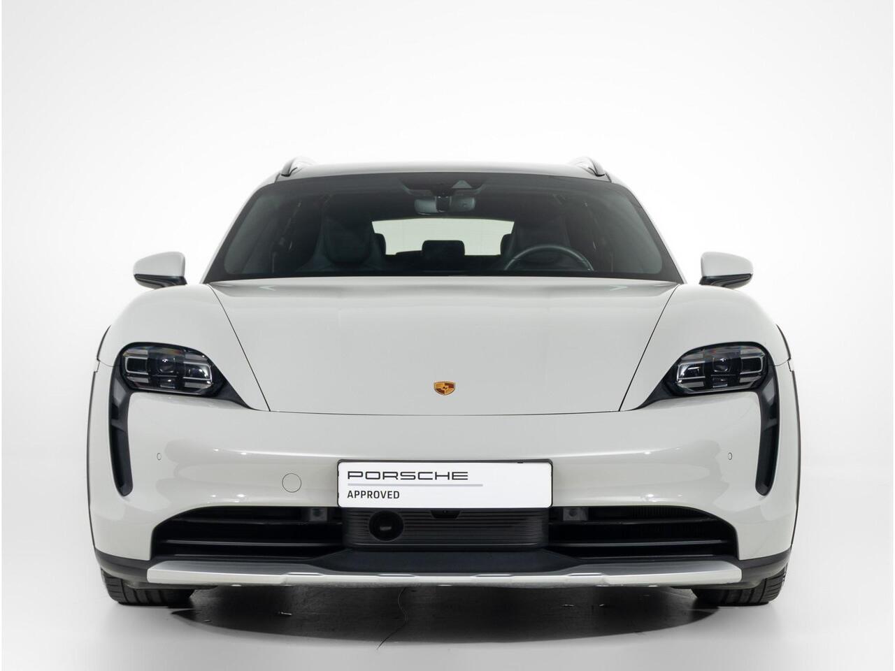 Porsche Taycan 4 Cross Turismo