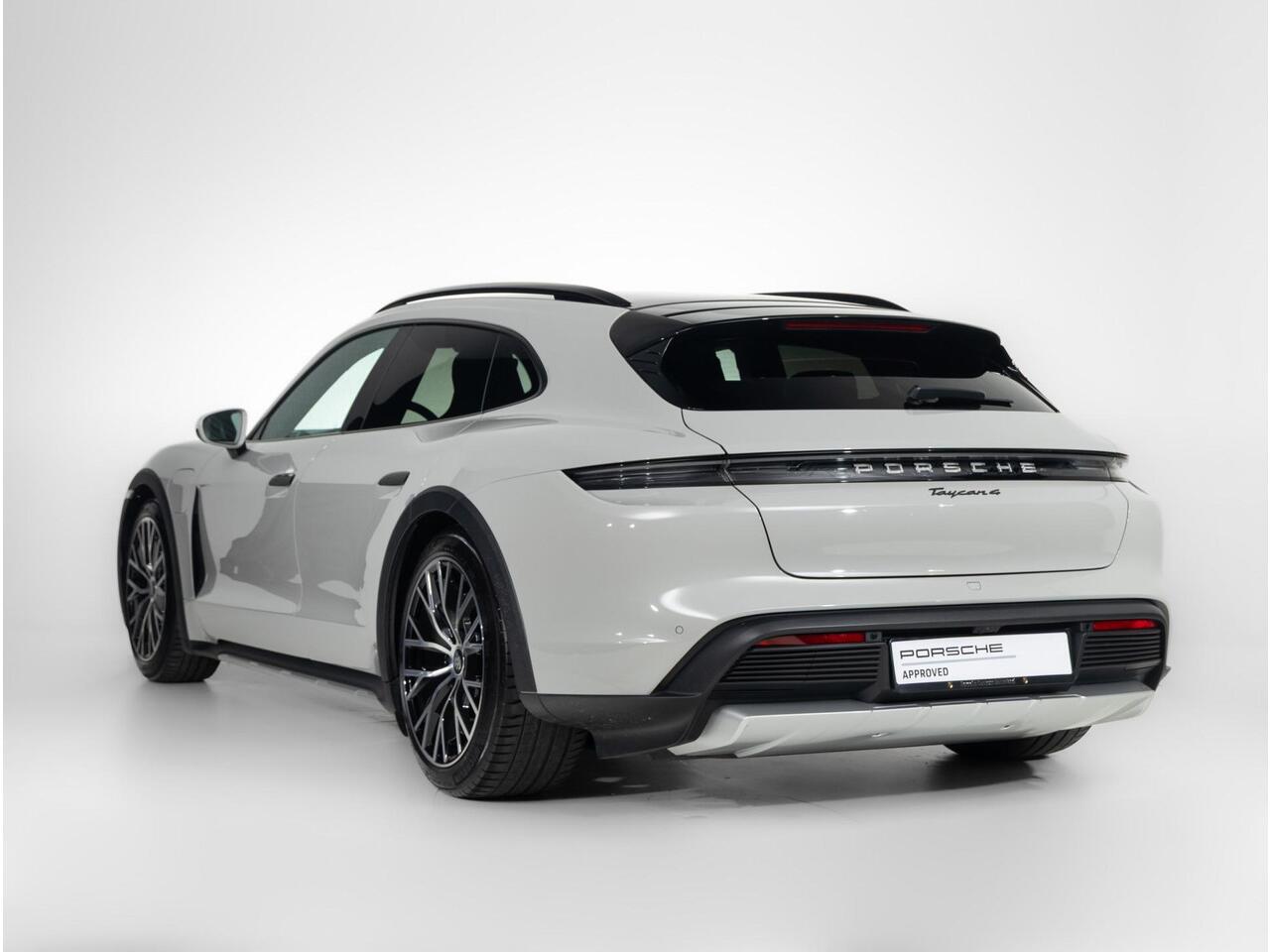 Porsche Taycan 4 Cross Turismo
